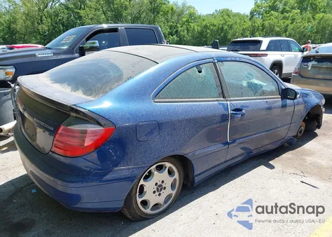 2003 Mercedes-Benz C 230 Kompressor Sport z USA, uszkodzony, nr VIN WDBRN40JX3A452656